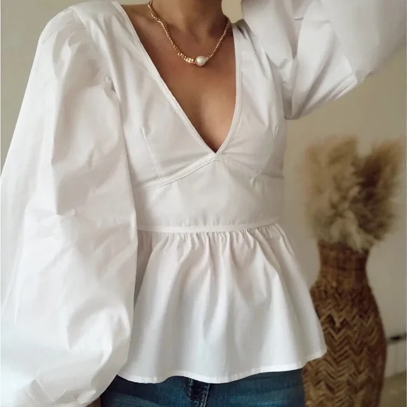 White Puff Sleeve Top - Picture 4 of 5